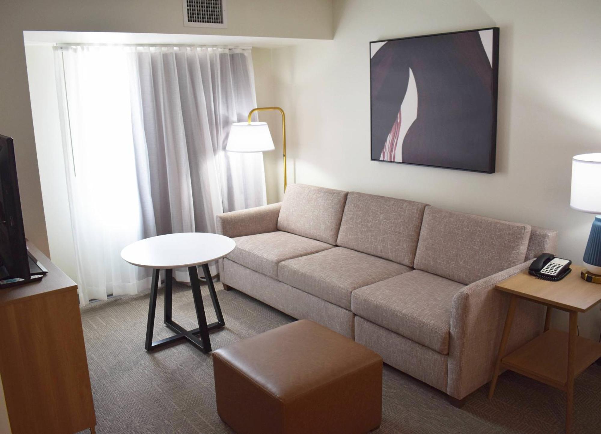 สเตย์บริดจ์ สวีท ดีทรอยต์-โนวี Hotel ภายนอก รูปภาพ